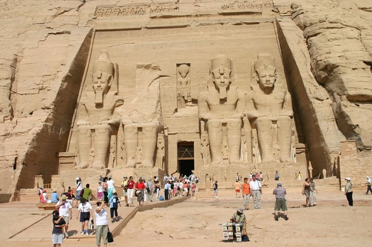 السعودية الأكثر إيفادا للسائحين في مصر