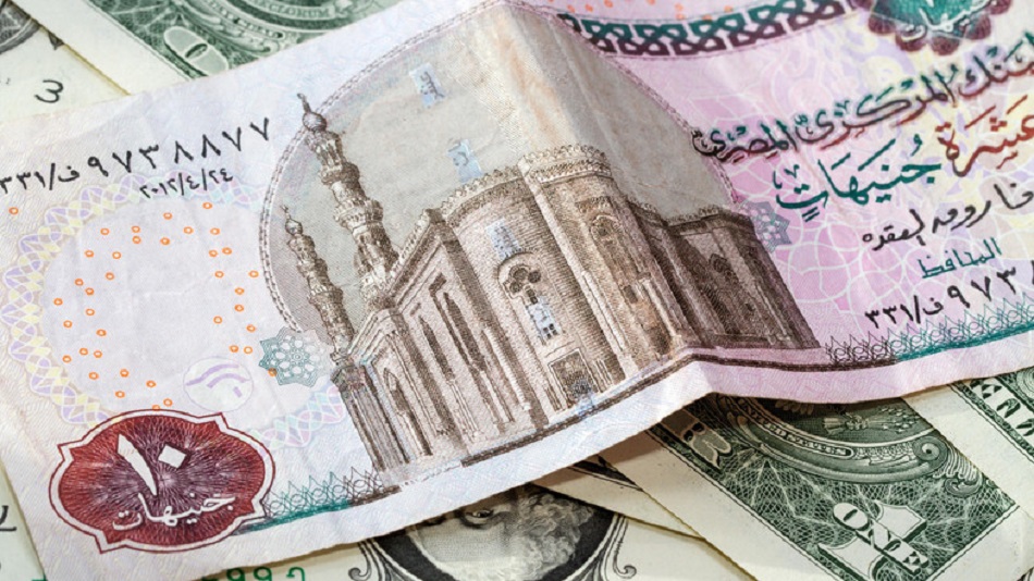 الجنيه المصري يتماسك أمام الدولار 