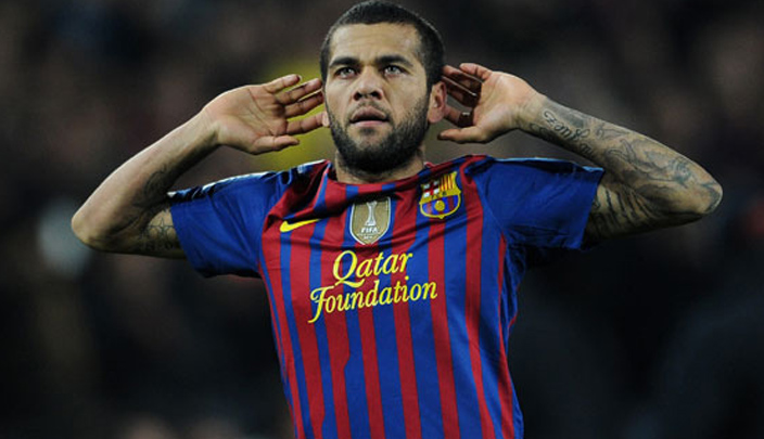 داني ألفيس لاعب برشلونة
