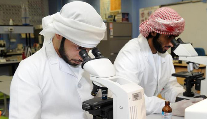 كليات التقنية توفر بيئة تعلم محفزة ومستدامة تعزز أداء الطالب