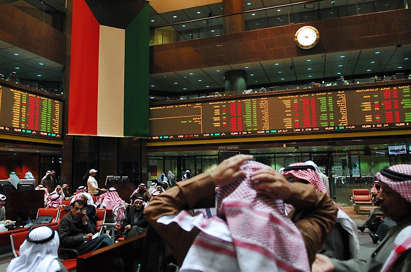 مؤشرات سوقي الإمارات باللون الأحمر في المستهل 