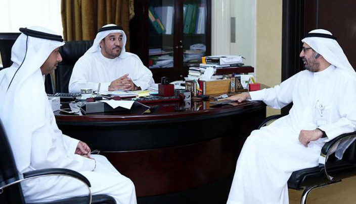 علي النعيمي يطمئن على جاهزية مدارس أبوظبي للعام الدراسي الجديد