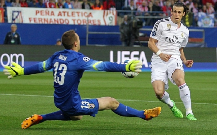 السلوفيني يان أوبلاك حارس مرمى أتلتيكو مدريد