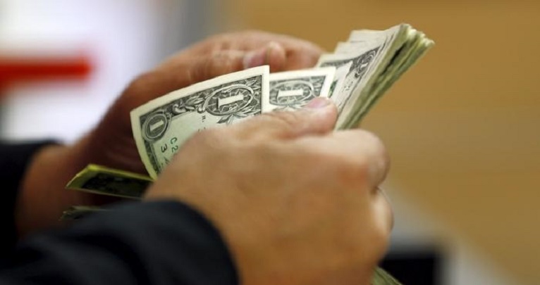 محاولات من الحكومة المصرية لضبط سعر صرف العملة الأجنبية في الأسواق