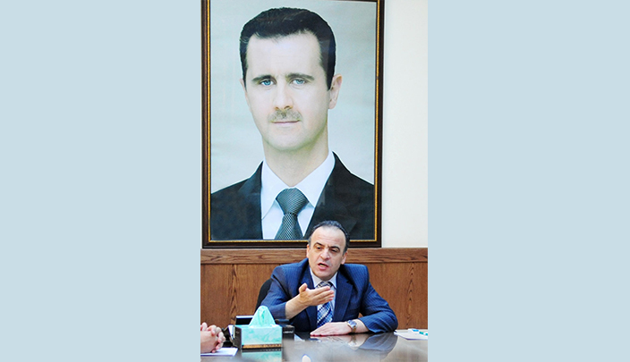 عماد خميس _ الفرنسية