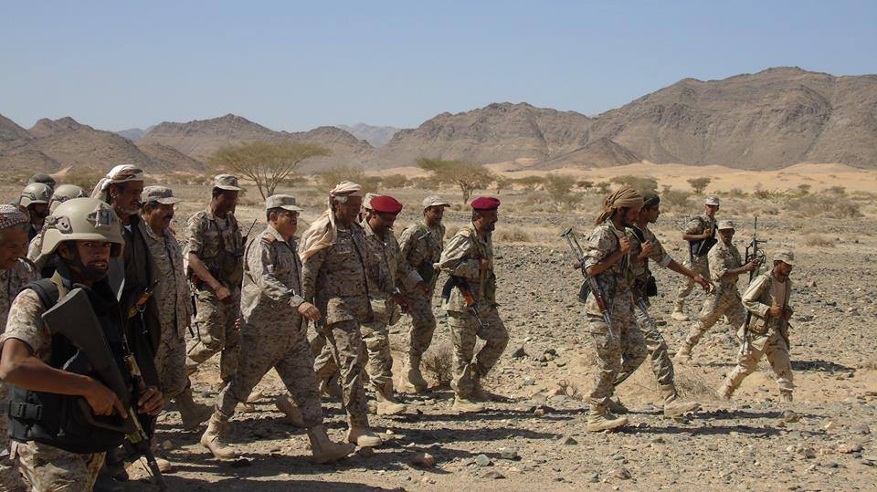 تفقد رئيس الأركان لمستوى الجاهزية القتالية في اللواء 26 بمأرب