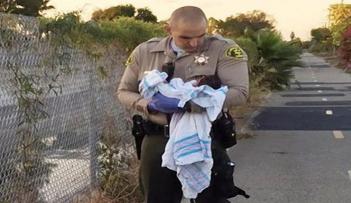 الطفلة لم تكمل يومين من عمرها