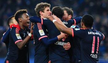 فرحة لاعبي بايرن ميونيخ 