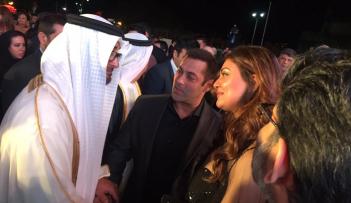 الشيخ محمد بن زايد يرحب بالنجمين سلمان خان وسوشميتا سين