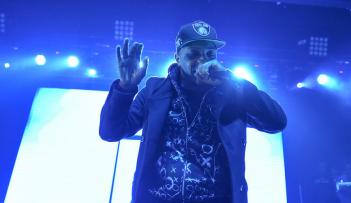 مقتل شخص وإصابة ثلاثة آخرون في إطلاق نار داخل قاعة حفلات إيرفينج بلازا