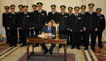  وزير الداخلية المصري