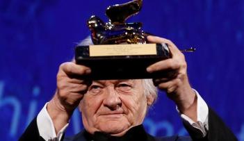 المخرج البولندي يرزي سكوليموفسكي 