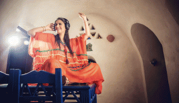 رولا زكي في ألبومها الجديد