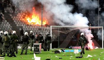 شغب مباراة باوك وأولمبياكوس