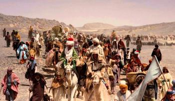 استعان مخرج الفيلم بأكثر من ألف دابة و500 كومبارس