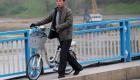 الدراجات الكهربائية تغزو شوارع بيونج يانج
