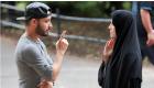 مسلمات يُخفين حجابهن ويسمعن "البوب" لمواجهة تداعيات حادثة كاليفورنيا