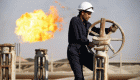 النفط يقفز أكثر من 2% ويتجه لتسجيل ثالث أسبوع من المكاسب