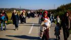 مهاجرون يصلون اليونان برفقة شرطة أوروبا لإعادتهم لتركيا