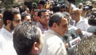 بالصور.. تأجيل محاكمة نقيب الصحفيين المصريين في اتهام بإيواء مطلوبين