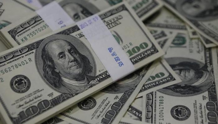 الدولار ينتعش بفضل اتفاق