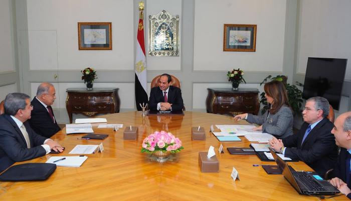 السيسي خلال اجتماعه مع الحكومة