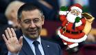رئيس برشلونة يتقمص دور "سانتا كلوز" في الكريسماس