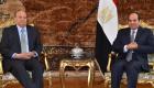 السيسي لهادي : مصر تقف مع الحكومة الشرعية في اليمن 