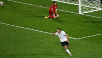 هيكتور لاعب كولن وألمانيا