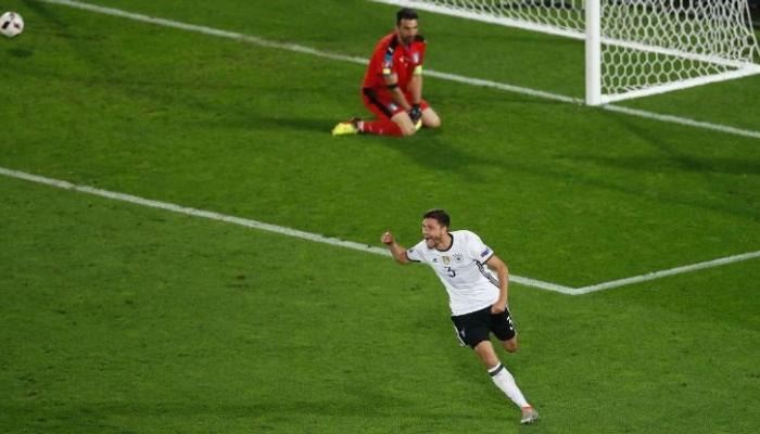 هيكتور لاعب كولن وألمانيا