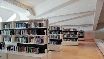 مركز الشيخ زايد لعلوم الصحراء