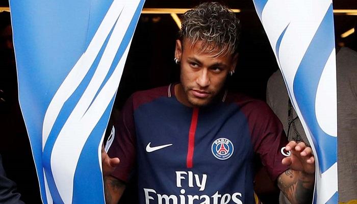 نيمار طلب استبعاد برشلونة من دوري الأبطال
