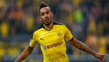 أوباميانج يرفض تمديد عقده مع دورتموند ويسعى للرحيل