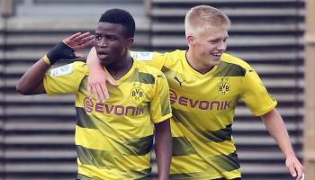 يوسوفا موكوكو صاحب البشرة السمراء