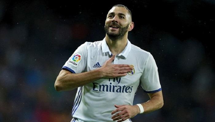 ريال مدريد يستعيد بنزيمة بعد تعافيه من الاصابة