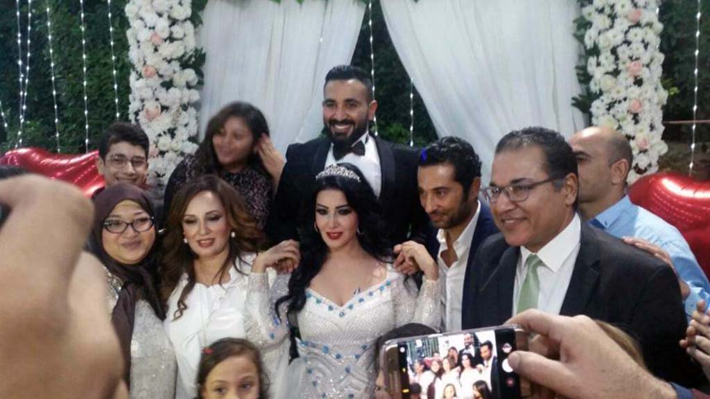 بالصور.. زفاف سمية الخشاب وأحمد سعد 47-232626-ahmed-saad-and-somia-elkhashab-wedding-6