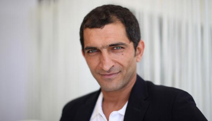 الفنان عمرو واكد