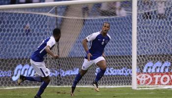 فرحة ريفاس بالهدف القاتل أمام الباطن