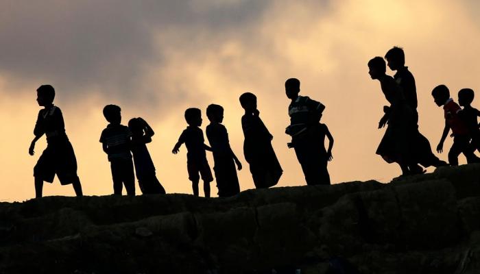 أطفال من الروهينجا في مخيم
