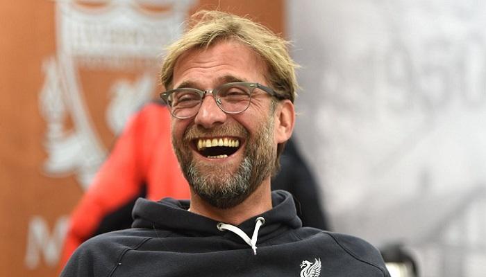 كلوب يسخر من وديتي إنجلترا مع ألمانيا والبرازيل