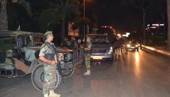 قوات من الجيش اللبناني خلال عمليات مداهمة