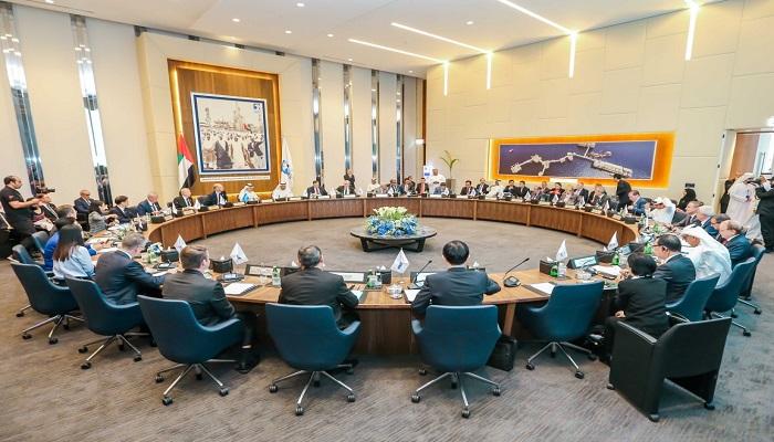 الدورة الثانية من ملتقى أبوظبي للرؤساء التنفيذيين لشركات النفط والغاز