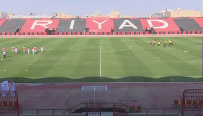 ملعب الرياض يجهز أوراوا الياباني قبل مواجهة الهلال