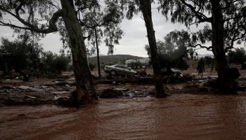 أمطار غزيرة قرب أثينا