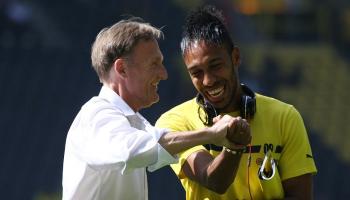 رئيس دورتموند يكشف موعد عودة أوباميانج للتشكيل