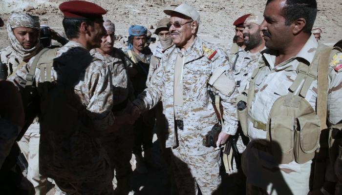 نائب الرئيس اليمني وقائد القوات السعودية في جبهة نهم