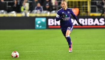 بالفيديو.. هدف جزائري ينهي عقم أندرلخت في دوري أبطال أوروبا