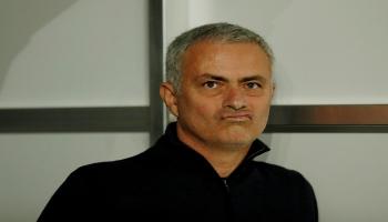 مورينيو يخشى رحيل فيلايني.. ويستغرب ادعاءات عدم الطموح