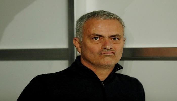 مورينيو يخشى رحيل فيلايني.. ويستغرب ادعاءات عدم الطموح
