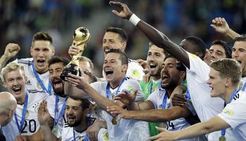 منتخب ألمانيا يحمل كأس القارات